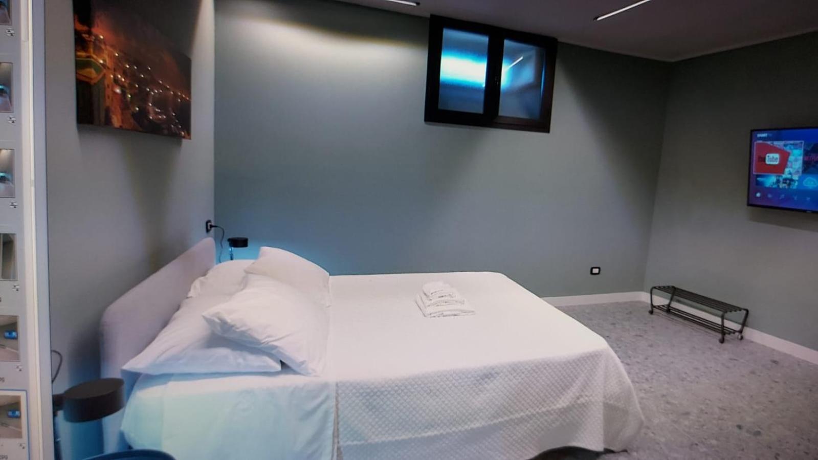 Gate 16 Room Napoli Ngoại thất bức ảnh